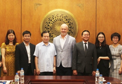 Phó Tổng cục trưởng Hà Văn Siêu tiếp và làm việc với Phó Chủ tịch hãng thông tấn BBC